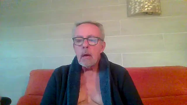 tuggy59 (M grandpa) - cum with me masurbador