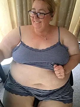 Iceprincess2bad4u webcam