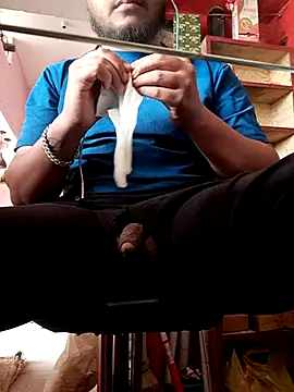 raistarrrr0-9 (M young) - Masterbation and cum facial on face