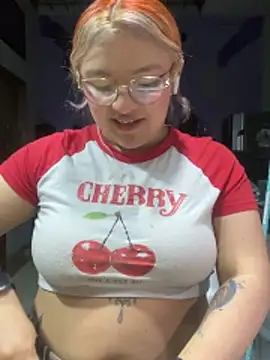 sophia_weest99 - Sophia_Weest99's free webcam - UK Sex Cams