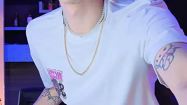 nova_salvatore webcam