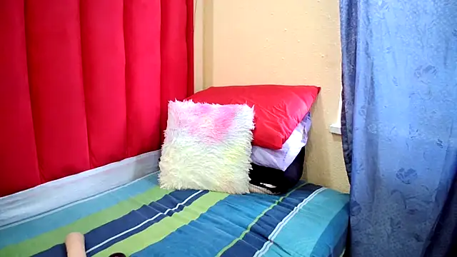 ShavePussyFatAss webcam