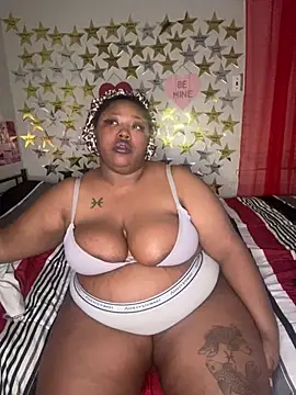 Chocolatebunnyxx96 webcam