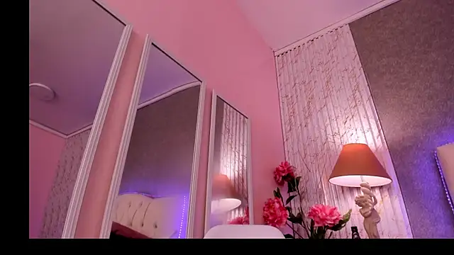 dakota_rainbow22 - Dakota_Rainbow22's free webcam - UK Sex Cams