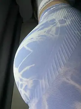 Mia_Blanquita webcam