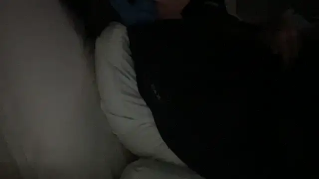 dddasani (F young) - footjob