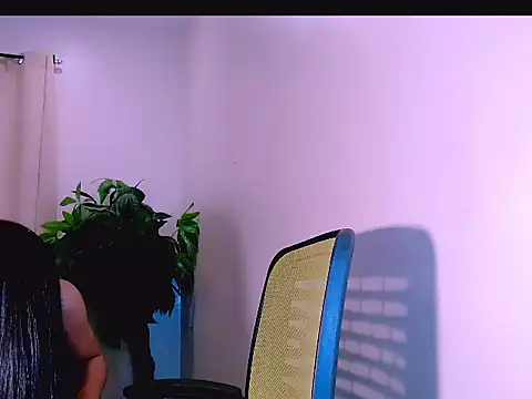 bigmeatcock_luna webcam