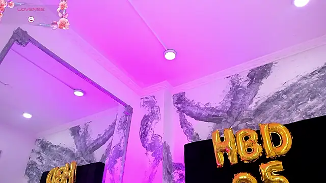 lilithDraven_ webcam