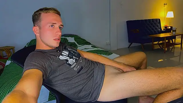 tommy_cumfinger webcam