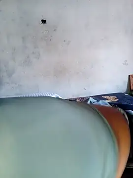 09slambitch - 09slambitch's free webcam - UK Sex Cams