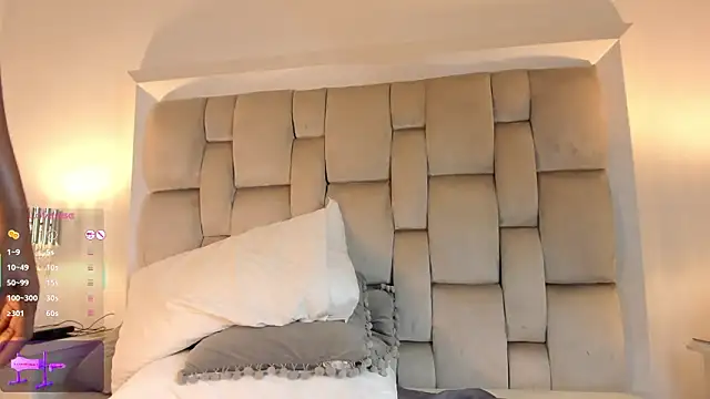 SamanthaBrown69 webcam