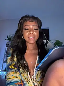 Webcam Model (Blazerina) is live