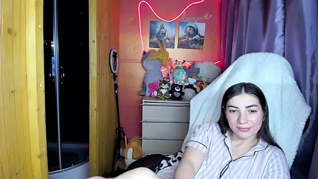 Fiery_Brunette_ webcam