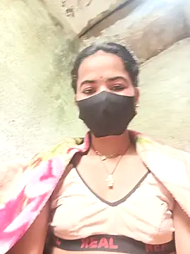 Sunali_Bendre webcam