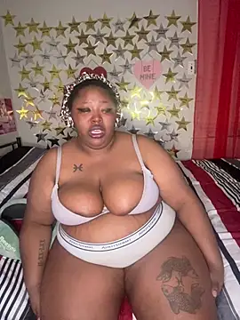 Chocolatebunnyxx96 webcam