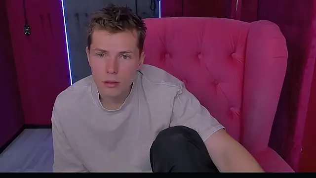 Hector_Spector webcam