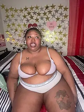 Chocolatebunnyxx96 webcam