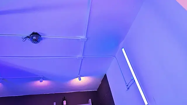 nova_salvatore webcam