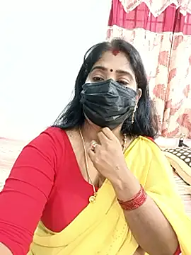 Webcam Model (tamil-aunt)  is live.Free join now!