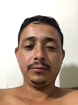 veronica_and_bryan webcam