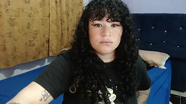 ANGELIQUE_KLANE webcam