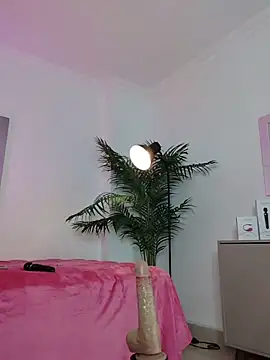 emmarose___ - EmmaRose___'s free webcam - UK Sex Cams