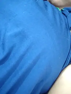 sweetqueen143 webcam