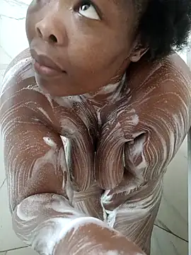 Bigboobsbooty webcam