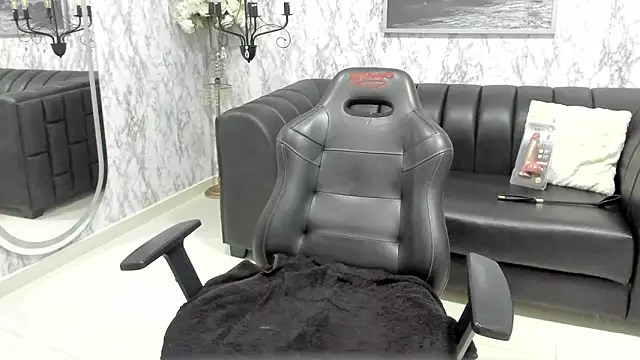 AlexandraMilff webcam