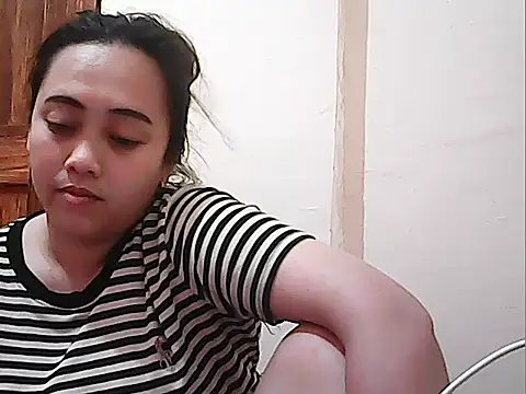 Pinay_Chubby20 webcam
