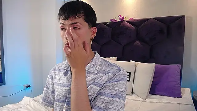 ozoriodany (M twink) - Naked