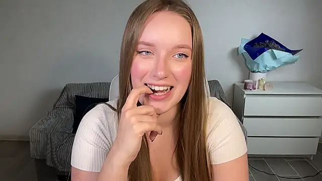 evamaddison - EvaMaddison's free webcam