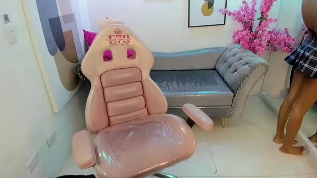 Nina_willyams webcam