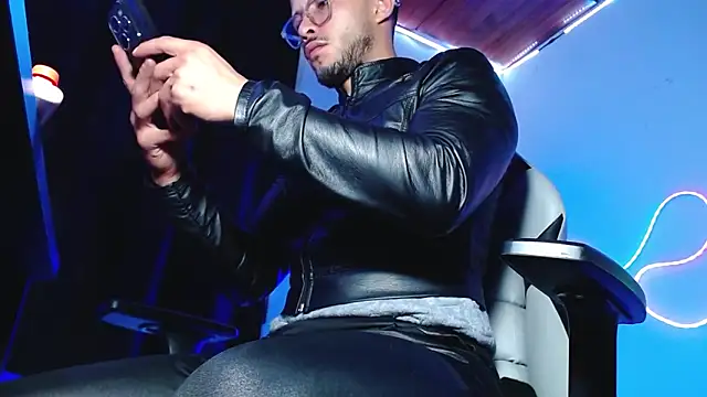 sebastian_horny webcam