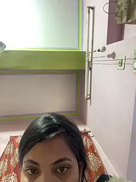 Sandhya_77 Live Webcam on Stripchat