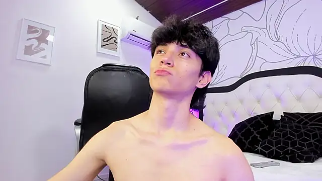 Aron_valverde webcam