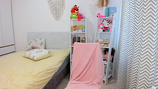 Mia_WaterFall webcam