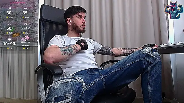 jonahshaw - JonahShaw's free webcam - UK Sex Cams