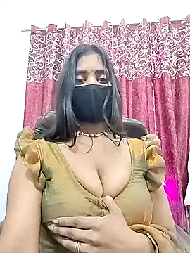 Webcam Model (SEEMA_127)  is live.Free join now!