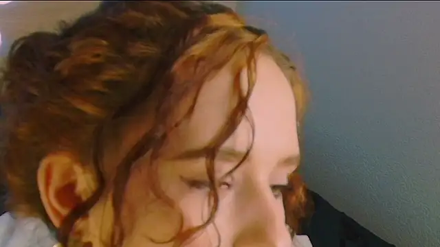 Passionate_Isabella webcam