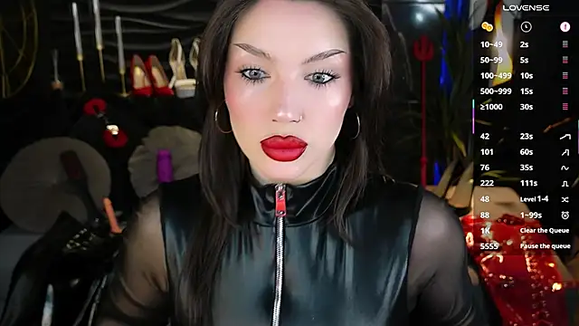 MistressDarsy webcam