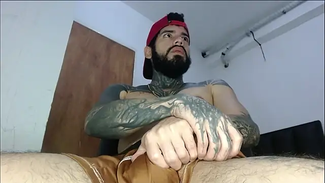 BlackTattooKing webcam