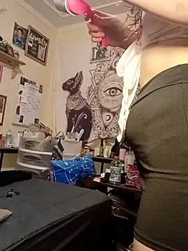 SultryEroticSlut webcam