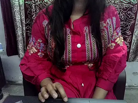 Miss_beautygirl webcam