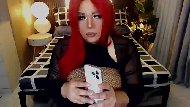 lOinDOMINANTava webcam