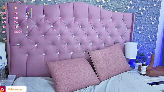 Rebekah_Mercer webcam