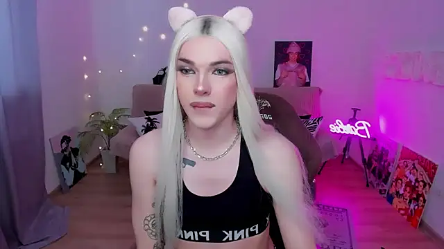 yourtrixie - YourTrixie's free webcam - UK Sex Cams