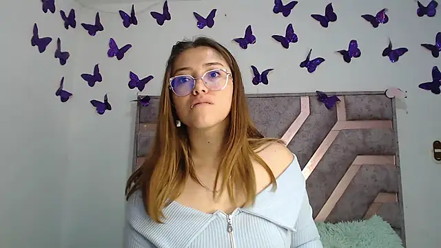 anny-fox - Anny-Fox's free webcam