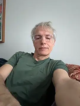 sexyleon8 - SexyLeon8's free webcam - UK Sex Cams