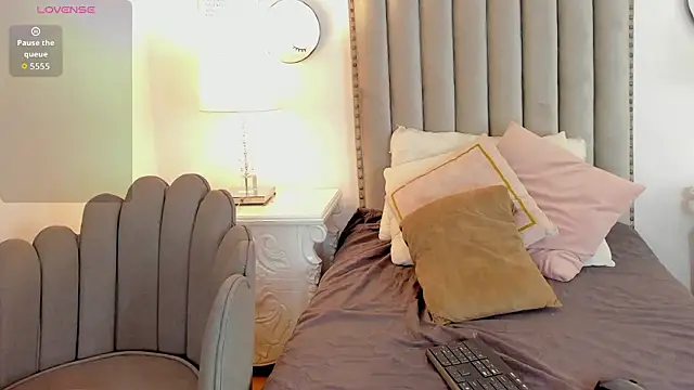 miss_vivienne webcam